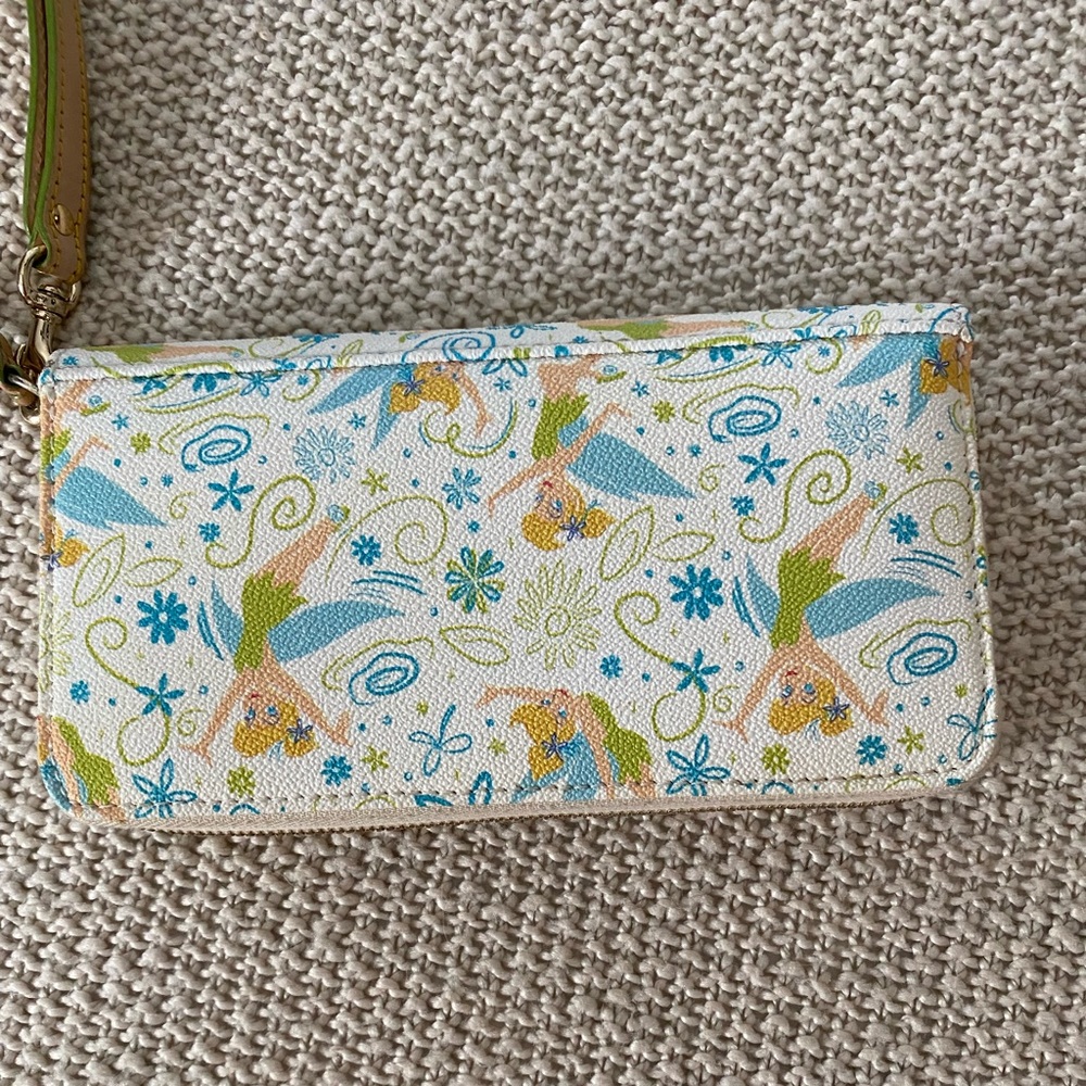 Dooney and Bourke wristlet